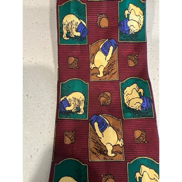 Disney Classic Pooh Winnie The Pooh silk necktie tie - Picture 2 of 4